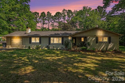 3950 Rocky River Pl, Harrisburg, NC, 28075-8599 | Card Image