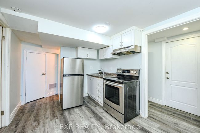 117 Harold St, House attached with 5 bedrooms, 3 bathrooms and 1 parking in Brampton ON | Image 32