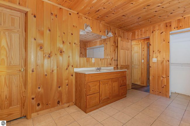 6997 Woodlea Rd W, House other with 3 bedrooms, 2 bathrooms and null parking in Oscoda MI | Image 13