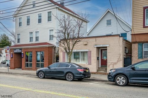 128 S Broadway, South Amboy, NJ, 08879-1765 | Card Image