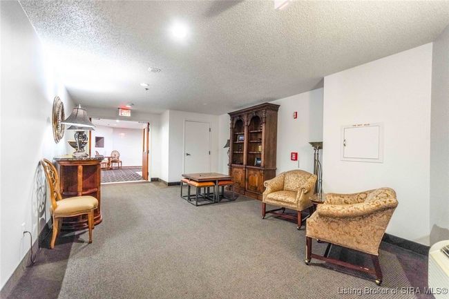 APT-908 - 1 Riverpointe Plz, Condo with 2 bedrooms, 2 bathrooms and null parking in Jeffersonville IN | Image 13