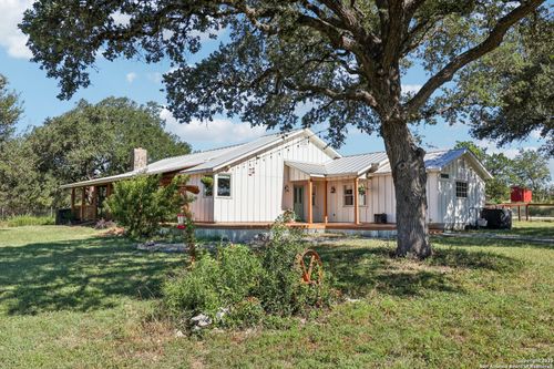 10700 Fm 32, Fischer, TX, 78623-1813 | Card Image