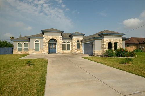 1102 Palm Blvd, Laguna Vista, TX, 78578-2774 | Card Image