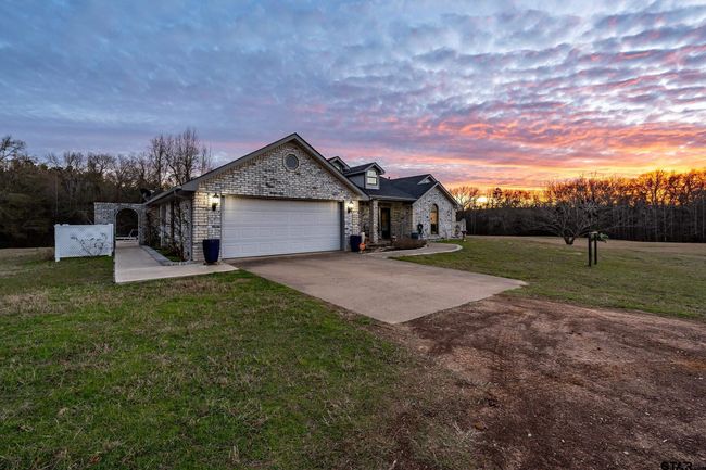 8533 Fm 315 S, House other with 3 bedrooms, 3 bathrooms and null parking in Frankston TX | Image 48