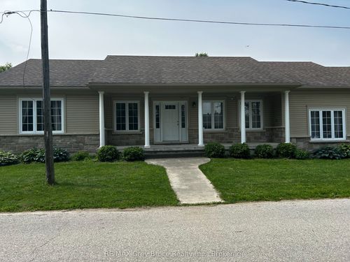 16 Paterson St, Tiverton, ON, N0G2T0 | Card Image