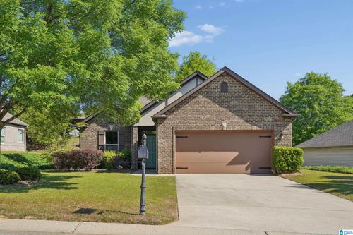 305 Polo Ct, CHELSEA, AL, 35043-7604 | Card Image