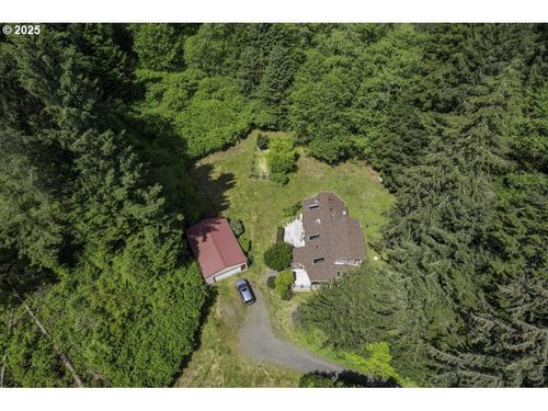 7999 Slab Creek Rd, Neskowin, OR, 97149-9738 | Card Image