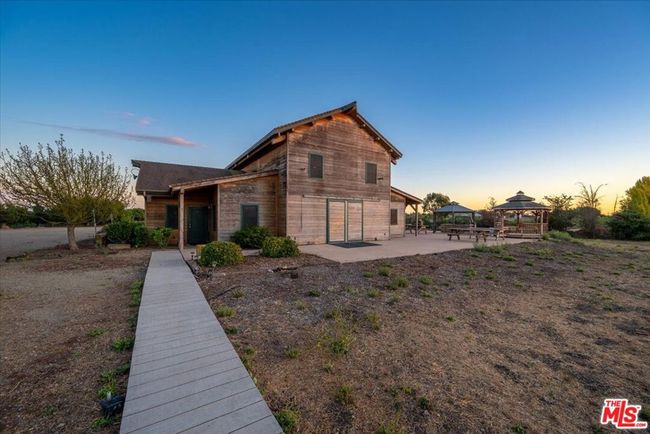 Side View of Barn | Image 43