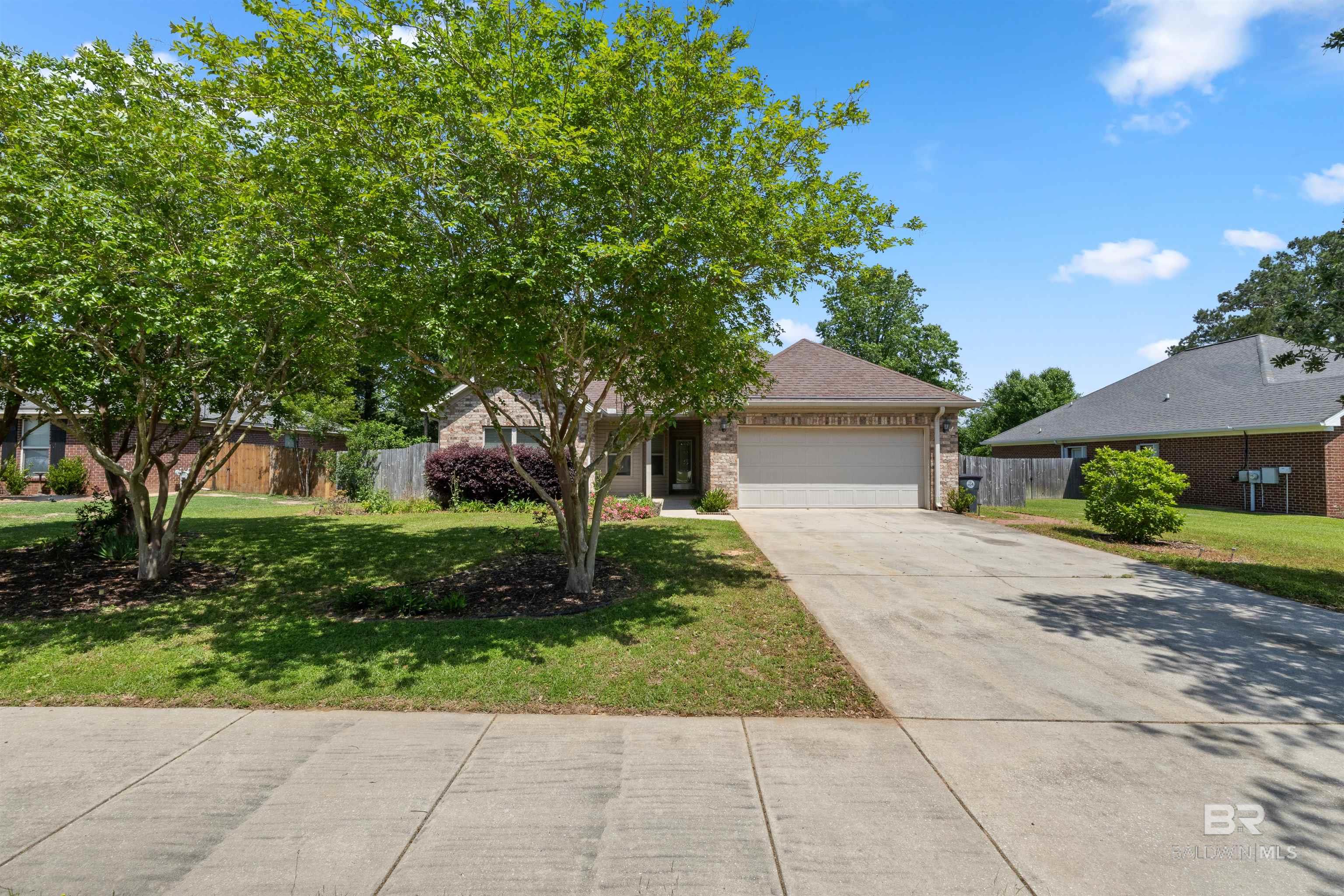 Amador Ave, Fairhope, AL 36532