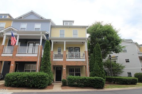 317 Kinellan Ln, Cary, NC, 27519-8642 | Card Image