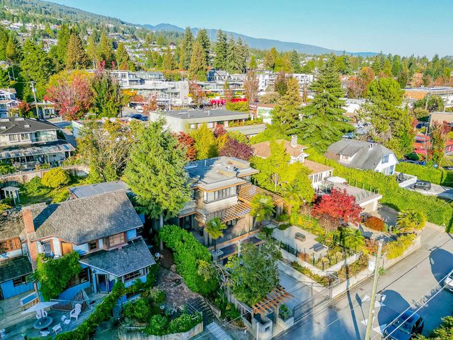 2525 Bellevue Avenue, House other with 4 bedrooms, 4 bathrooms and 2 parking in West Vancouver BC | Image 38