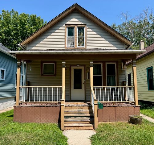 922 Georgia Ave, Sheboygan, WI, 53081-5360 | Card Image