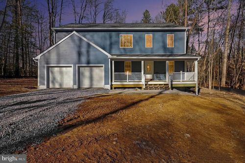 723 Lake Caroline Dr, Ruther Glen, VA, 22546-5309 | Card Image