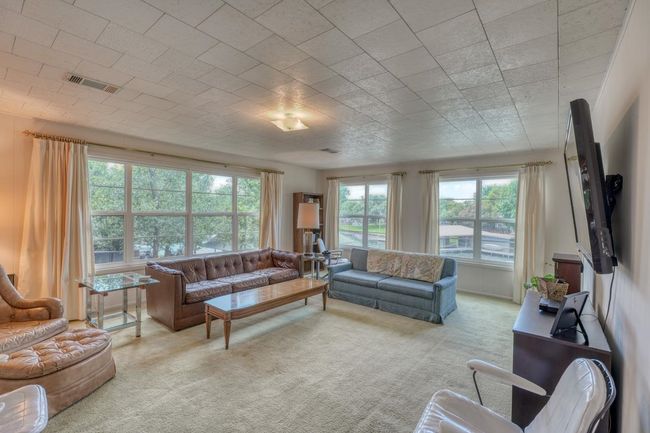 132 Glen Oaks Dr, House other with 2 bedrooms, 2 bathrooms and null parking in Sunrise Beach TX | Image 17