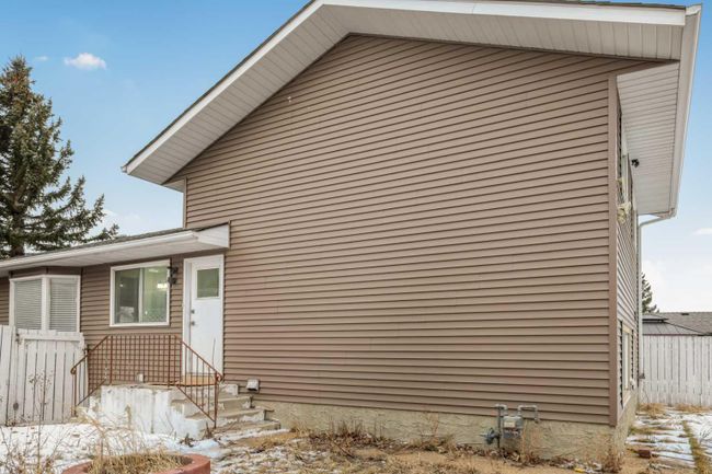 82 Tararidge Close Ne, Home with 4 bedrooms, 2 bathrooms and 4 parking in Calgary AB | Image 35