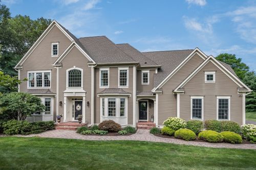 17 Tyler Ct, Avon, CT, 06001-3165 | Card Image