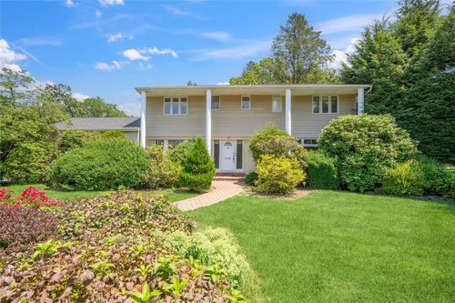 10 Flamingo Rd, Roslyn, NY, 11576-2602 | Card Image