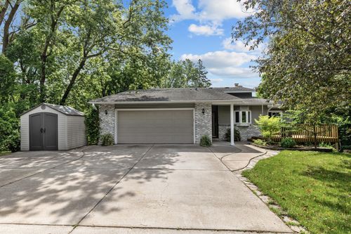 1610 Ranier Cir, Plymouth, MN, 55447-2655 | Card Image