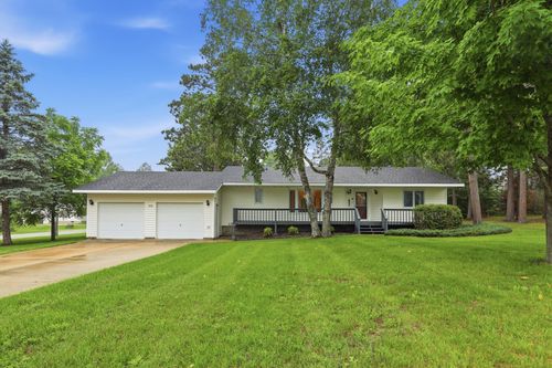 319 1st St Nw, Menahga, MN, 56464-3209 | Card Image