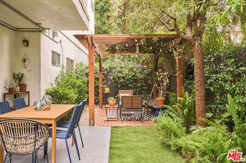 4-4343 Finley Ave, Los Angeles, CA, 90027 | Card Image