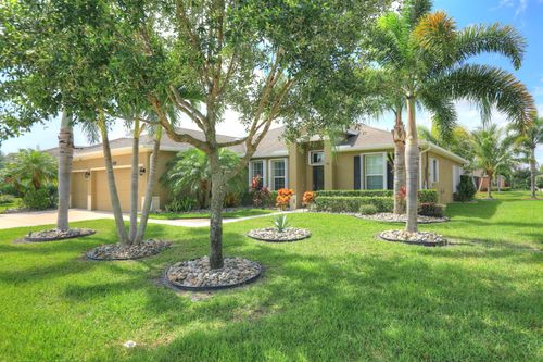 337 Sebastian Crossings Blvd, SEBASTIAN, FL, 32958-6493 | Card Image