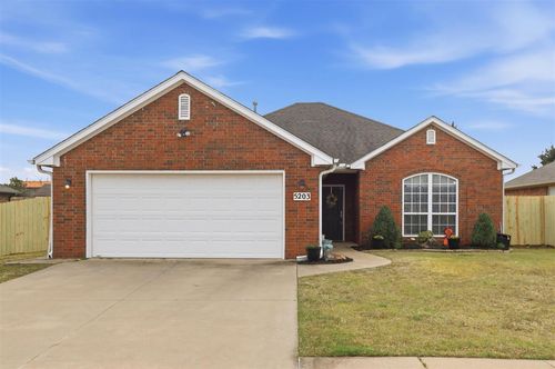 5203 W 5th Ave, Stillwater, OK, 74074-2800 | Card Image