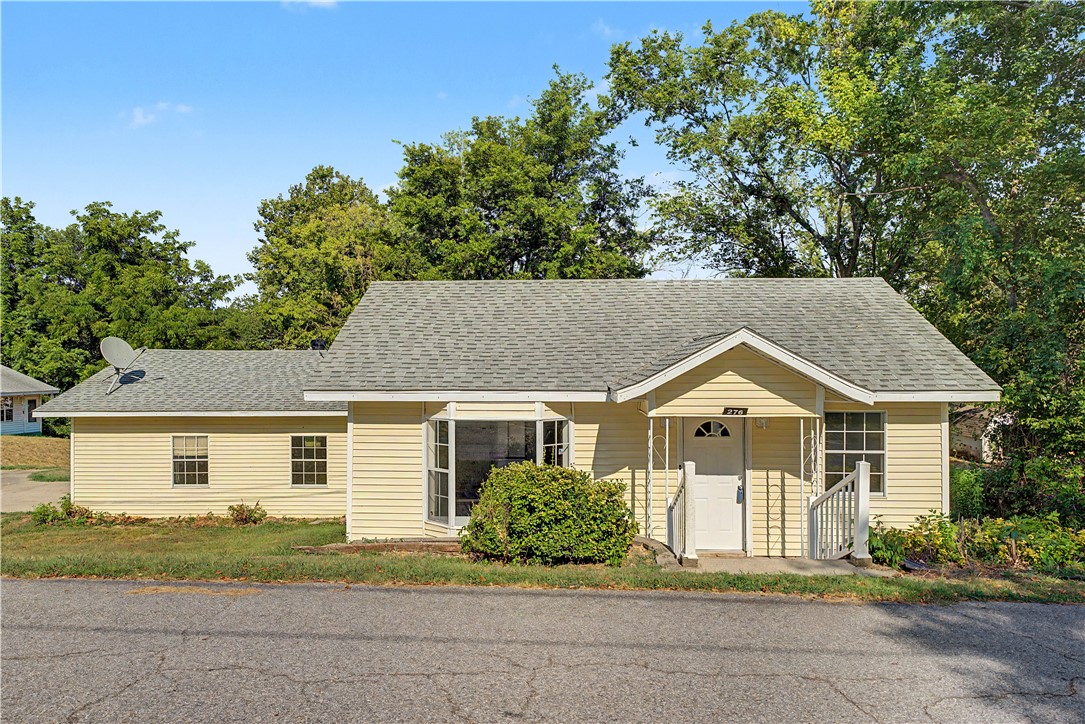 Residential in Centerton