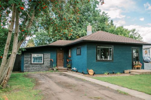 5720 50a Avenue, Stettler, AB, T4K1C5 | Card Image