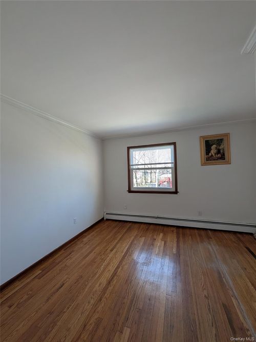 2-178-05 69th Ave, Fresh Meadows, NY, 11365-3440 | Card Image