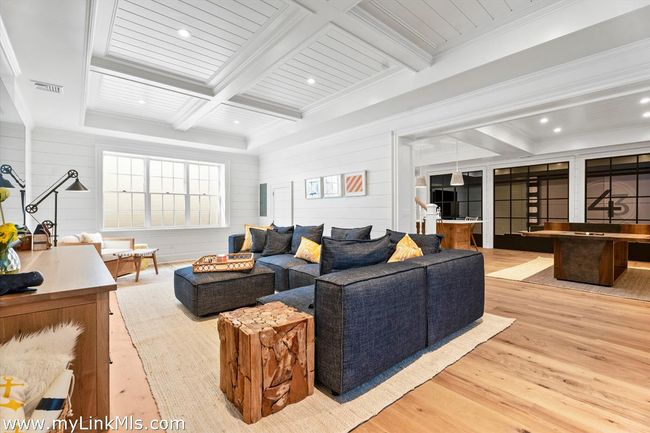 43 Peases Point Way S, House other with 4 bedrooms, 7 bathrooms and null parking in Edgartown MA | Image 38