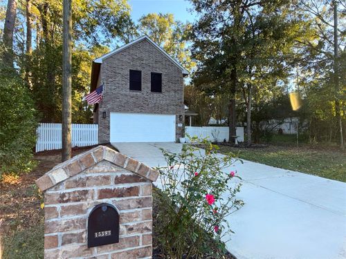 15583 Arrowhead Loop W, Willis, TX, 77378-3615 | Card Image