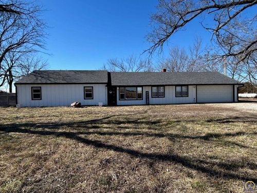 8039 Berryton Rd, Berryton, KS, 66409-9602 | Card Image