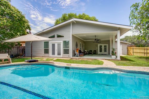 1742 Timber Oak St, San Antonio, TX, 78232-4432 | Card Image
