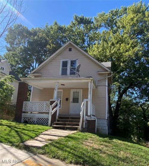 328 Lease St, Akron, OH, 44306-1021 | Card Image