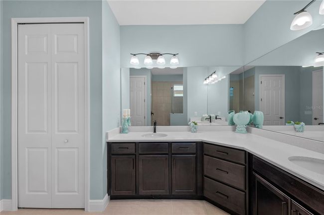 12726 Rainwashed Loop, House other with 3 bedrooms, 2 bathrooms and null parking in Parrish FL | Image 33