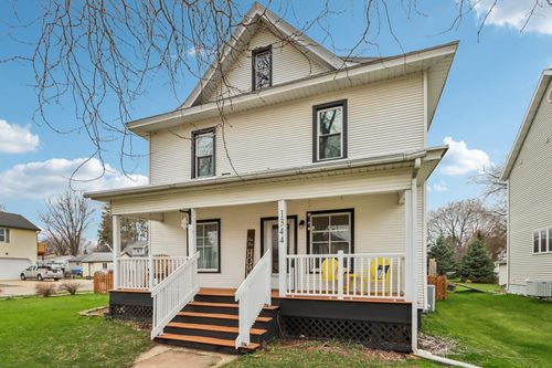 1344 Mills Street, BLACK EARTH, WI, 53515 | Card Image