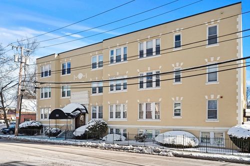 1-515 Pleasant St, Melrose, MA, 02176-4534 | Card Image