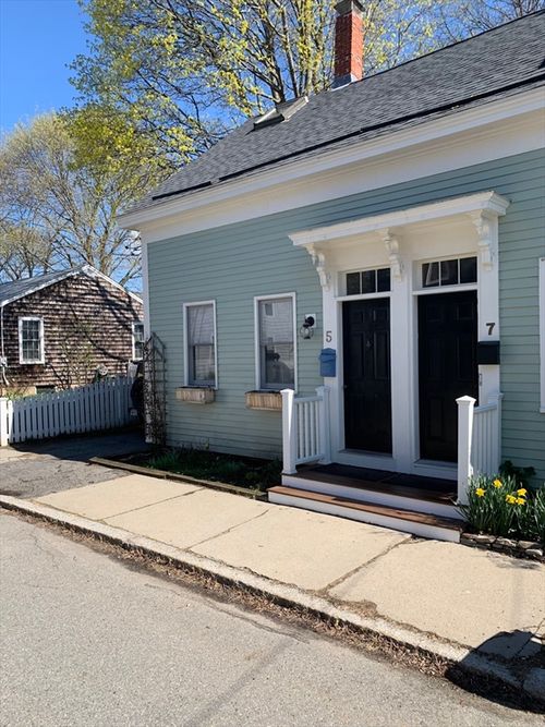 0-5 Chestnut St, Newburyport, MA, 01950-3105 | Card Image
