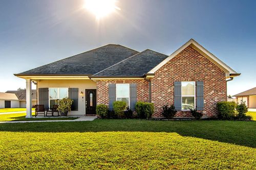 151 Rue Claudet, Lockport, LA, 70374-3300 | Card Image