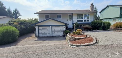 7655 Forest Ridge Dr Ne, Bremerton, WA, 98311-3871 | Card Image