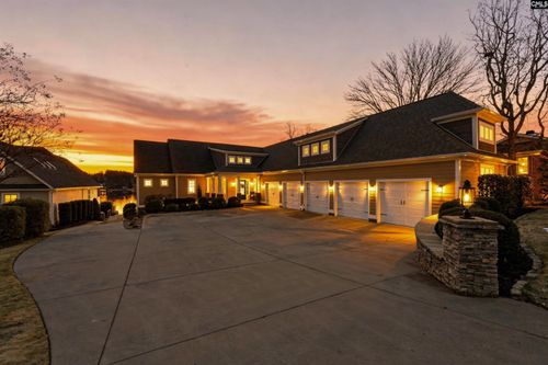 516 Harbor Heights Dr, Lexington, SC, 29072-9369 | Card Image