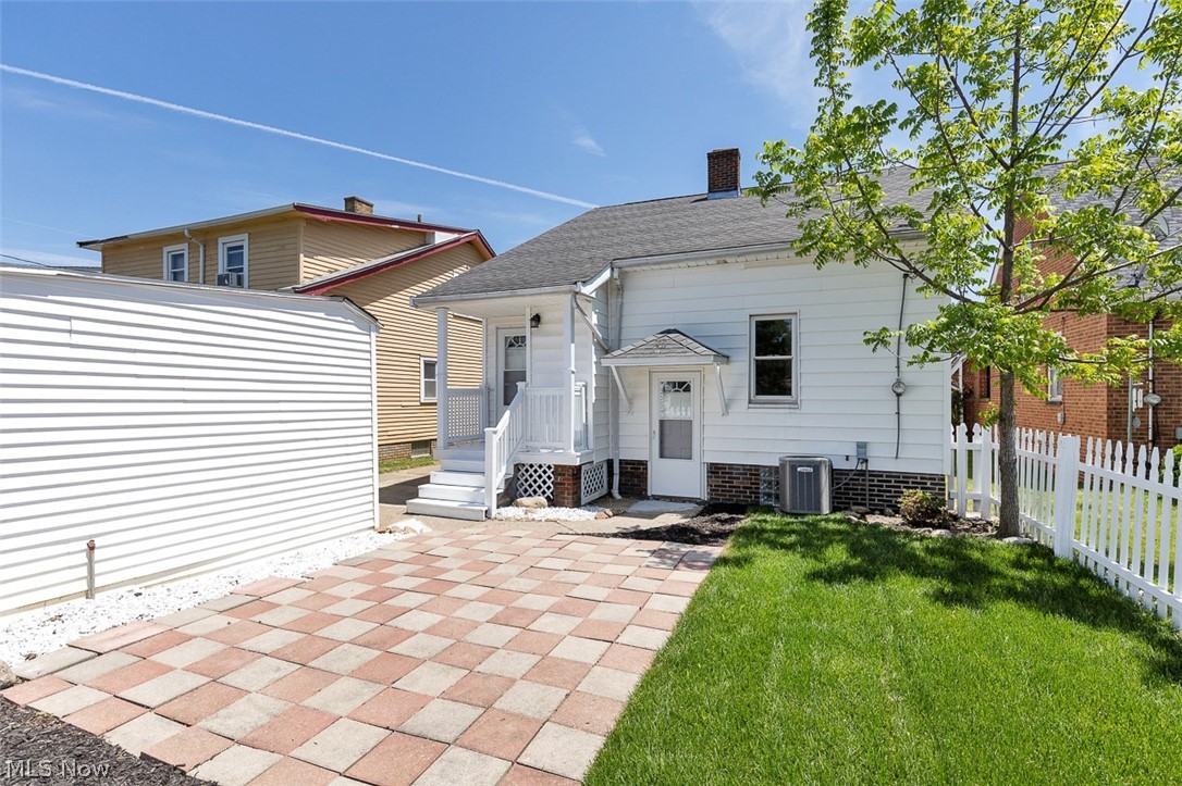 Residential in Garfield Heights 4