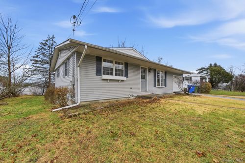 36 Vincent Dr, Middletown, NY, 10940-2931 | Card Image