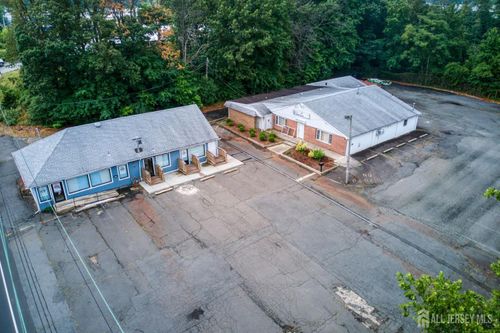 143 State Route 35, Keyport, NJ, 07735-1163 | Card Image