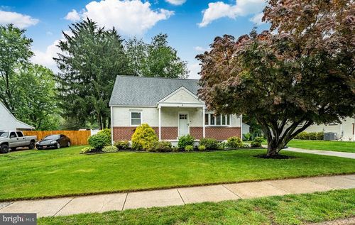 618 Ruth Ave, UPPER CHICHESTER, PA, 19014-3350 | Card Image
