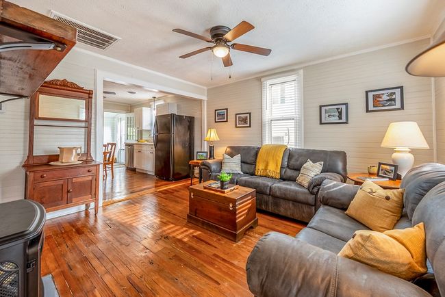 102 N Short St, House other with 2 bedrooms, 1 bathrooms and null parking in Fries VA | Image 12