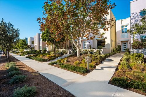 321 Magnet, Irvine, CA, 92618-0856 | Card Image