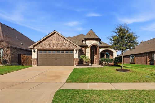 1739 Riviera Dr, Waxahachie, TX, 75165-1663 | Card Image