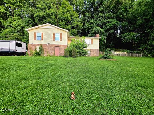 822 Henson Road, Bristol, TN, 37620 | Card Image