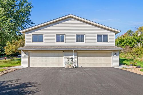 18130 Covington Path, Minnetonka, MN, 55345-6250 | Card Image